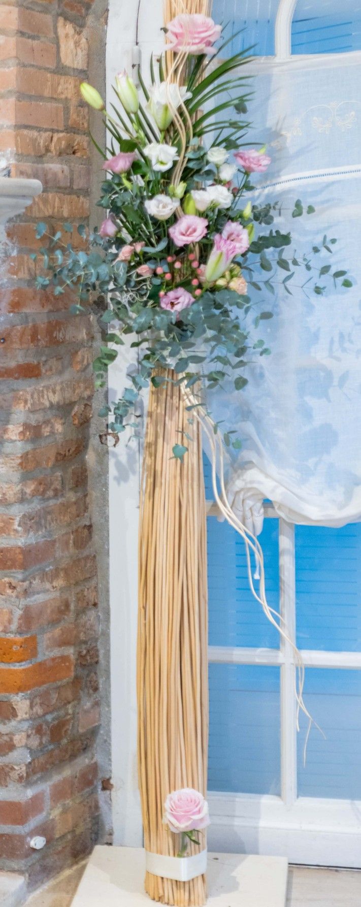 Décoration fleurs pour cérémonie laïque Toulouse Caujac Auterive par fleuriste spécial mariage A Fleur d'Art Auterive Tina Black